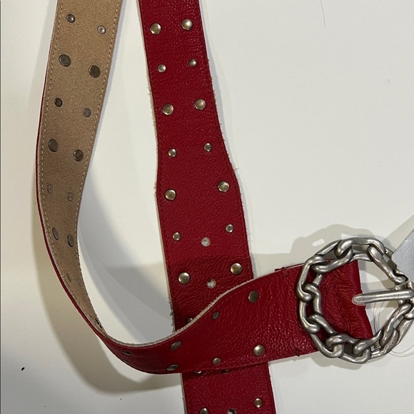 Chicos‎ - size large, Madeline Red Slouch Belt, embellished main image 5